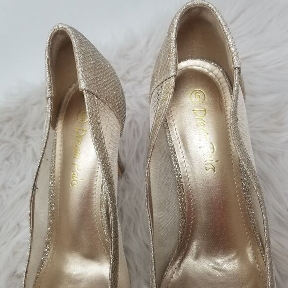 Dream Pairs Sparkly Heels. Size 6 - Picture 5 of 16